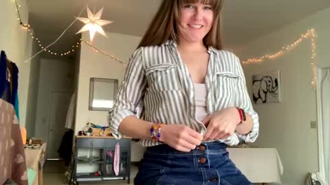 Heidi Brenner - Please check bio for schedule  FAQ online show from 10, 3, 2025