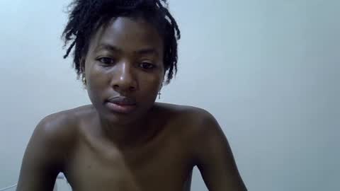 Snapshot of sweet_vee1 chatting on 4, 8, 2026 Princess vee online show from 4, 8, 2026