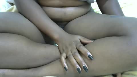 sweet_veebouset online show from 23, 2, 2026