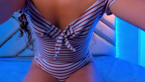 Snapshot of sweet_venus4 chatting on 15, 2, 2025 sweet_venus4 online show from 15, 2, 2025