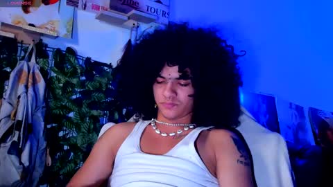 Steven independent model online show from 6, 3, 2025