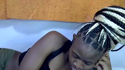 sweet_zarah online show from 6, 2, 2026