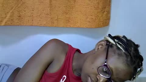 sweet_zarah online show from 16, 2, 2026