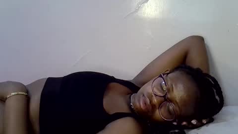 Snapshot of sweet_zarah chatting on 21, 4, 2026 sweet_zarah online show from 21, 4, 2026