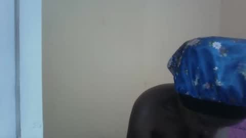 Snapshot of sweet_zella chatting on 31, 10, 2025 zellate online show from 31, 10, 2025