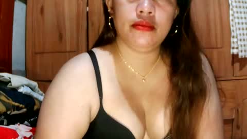 Snapshot of sweetaloha34 chatting on 24, 10, 2025 sweetaloha34 online show from 24, 10, 2025