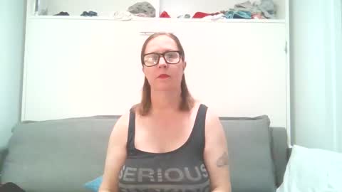 Snapshot of sweetandnaughty123 chatting on 7, 5, 2026 sweetandnaughty123 online show from 7, 5, 2026
