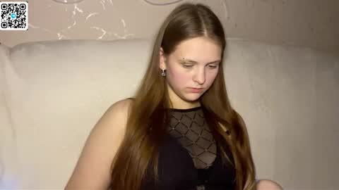 ELYA online show from 5, 3, 2026