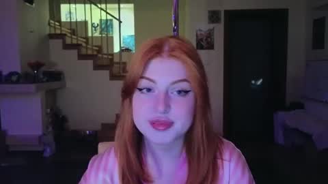 Snapshot of sweetangel_striptease chatting on 5, 3, 2025 SweetAngel Striptease online show from 5, 3, 2025