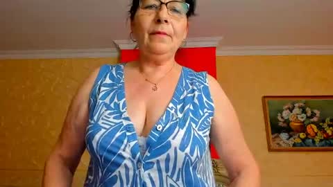 Snapshot of sweetangell69_ chatting on 13, 6, 2026 Viorica online show from 13, 6, 2026