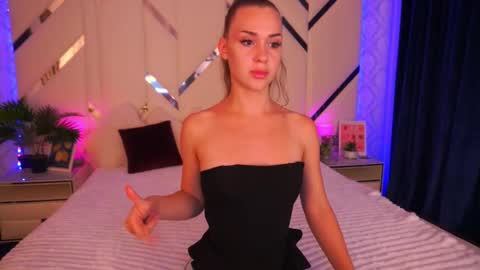 Snapshot of sweetangellic chatting on 9, 9, 2025 SweetAngellic online show from 9, 9, 2025