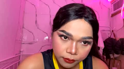 Snapshot of sweetasian_leith20 chatting on 1, 11, 2025 Leith Madrigal online show from 1, 11, 2025