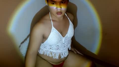 Snapshot of sweetasiangay chatting on 22, 10, 2025 sweetasiangay online show from 22, 10, 2025