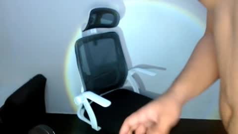 Snapshot of sweetasiangay chatting on 11, 1, 2026 sweetasiangay online show from 11, 1, 2026