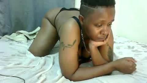 Snapshot of sweetass689 chatting on 13, 10, 2025 sweetass689 online show from 13, 10, 2025