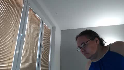 Sweetboobs85h online show from 16, 10, 2025