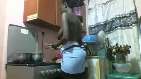 sweetchocolate254 online show from 17, 2, 2025