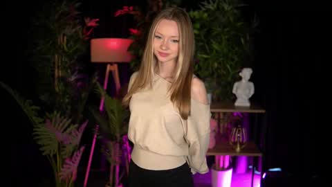 Snapshot of sweetdaisy_me chatting on 15, 2, 2026 Lina online show from 15, 2, 2026