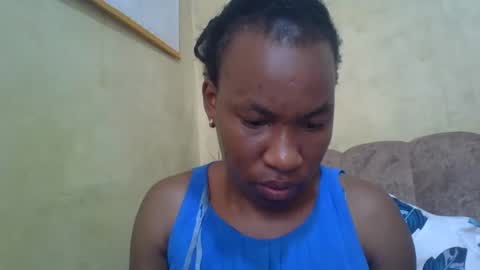 sweetdiva2012 online show from 1, 2, 2025