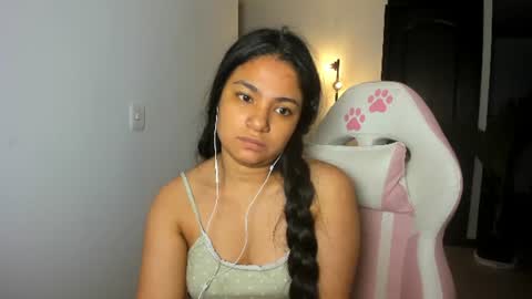 sweetdreamblack online show from 4, 8, 2026