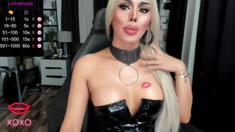 Snapshot of sweetestcandice08 chatting on 6, 12, 2024 CANDACE online show from 6, 12, 2024