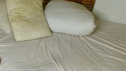 Snapshot of sweetestraincandie chatting on 3, 10, 2025 miss candie online show from 3, 10, 2025