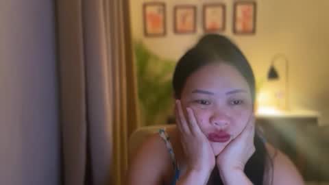 Snapshot of sweetestsmile_ chatting on 10, 3, 2026 Khaye online show from 10, 3, 2026