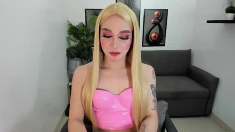 sweetkatniss online show from 27, 6, 2026