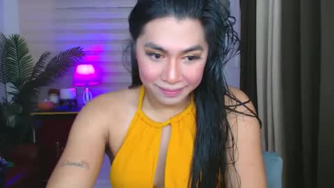 Snapshot of sweetfantasyxx chatting on 27, 10, 2025 Aki online show from 27, 10, 2025