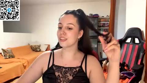 Snapshot of sweetfenomen67 chatting on 24, 6, 2026 Joanna online show from 24, 6, 2026
