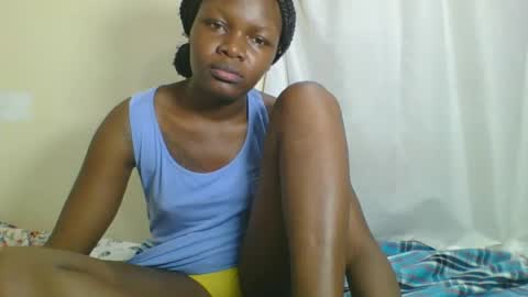 Snapshot of sweetgal2025 chatting on 17, 6, 2026 EUNICE online show from 17, 6, 2026