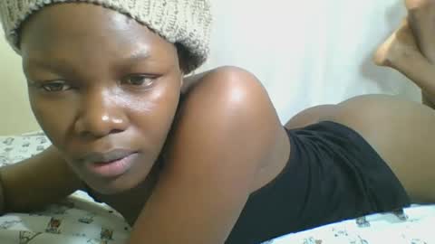 Snapshot of sweetgal2025 chatting on 21, 6, 2026 EUNICE online show from 21, 6, 2026