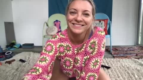 Snapshot of sweetgapeach1 chatting on 9, 10, 2025 sweetgapeach1 online show from 9, 10, 2025