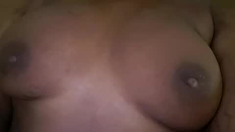 Snapshot of sweetgirl23232 chatting on 28, 2, 2025 Sandy online show from 28, 2, 2025