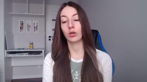 Emma  online show from 5, 2, 2026