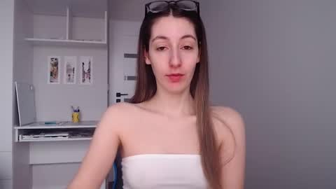 Emma  online show from 6, 2, 2026