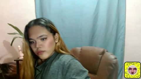 Bella online show from 8, 10, 2025