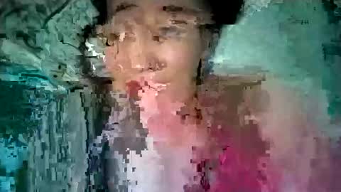 Ana Mara  i cant Make noise My family is here  online show from 26, 2, 2025