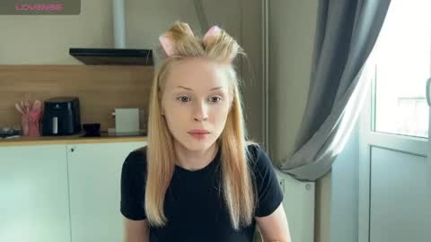 sweetie Lisa3 online show from 26, 5, 2026