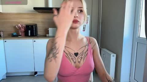 sweetie Lisa3 online show from 3, 6, 2026