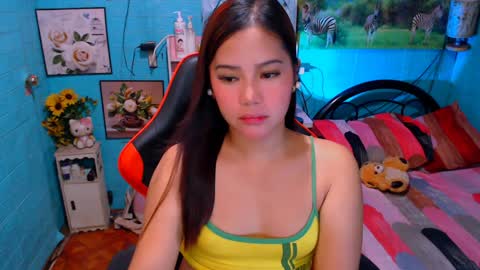 Nicole online show from 16, 1, 2025