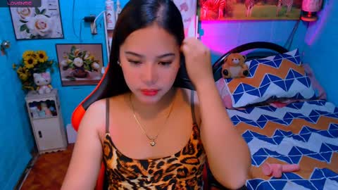 Nicole online show from 9, 3, 2025