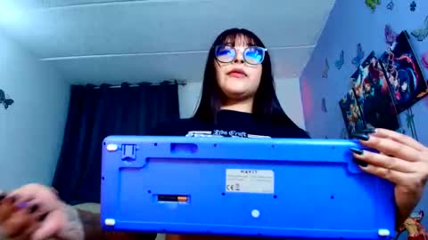 Snapshot of sweetisabella__ chatting on 23, 5, 2026 Isabella online show from 23, 5, 2026