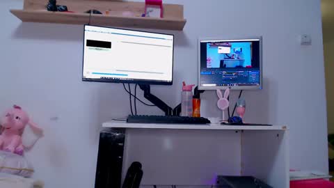 Snapshot of sweetjess022 chatting on 13, 12, 2024 jessica online show from 13, 12, 2024