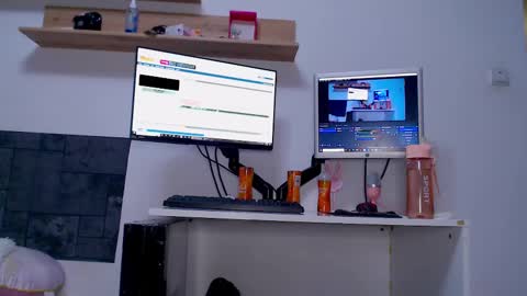 Snapshot of sweetjess022 chatting on 13, 2, 2025 jessica online show from 13, 2, 2025