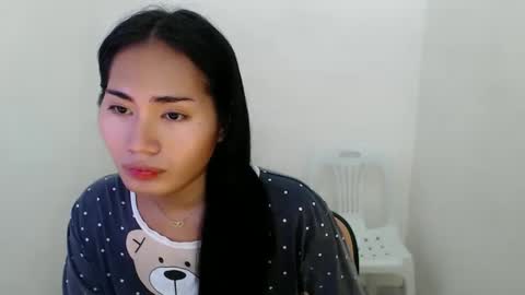 Snapshot of sweetladyboyx chatting on 17, 1, 2025 online show from 17, 1, 2025