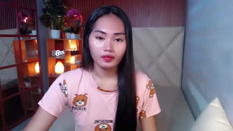Snapshot of sweetladyboyx chatting on 17, 9, 2025 online show from 17, 9, 2025