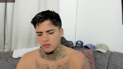 Snapshot of sweetlatinoboy chatting on 8, 7, 2026 SWEETLATINBOY online show from 8, 7, 2026