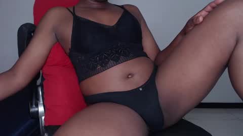 mayra online show from 18, 11, 2025