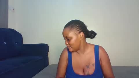 Snapshot of sweetlight_pie chatting on 9, 3, 2025 sweetlight_pie online show from 9, 3, 2025